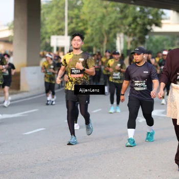 Runner Photo 6422707
