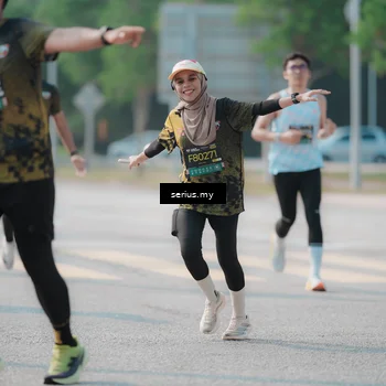 Runner Photo 6422724