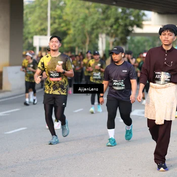 Runner Photo 6422752