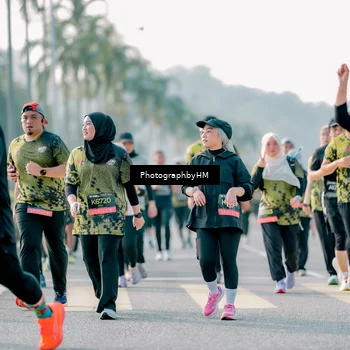 Runner Photo 6422754