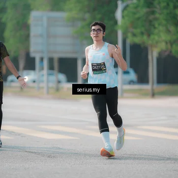 Runner Photo 6422760