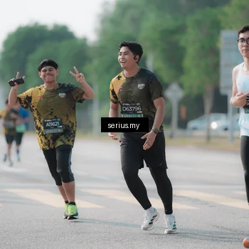 Runner Photo 6422763
