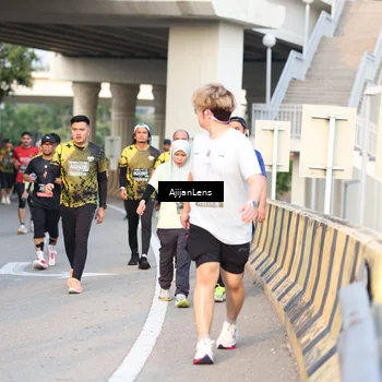 Runner Photo 6422767