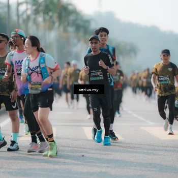 Runner Photo 6422791