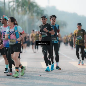 Runner Photo 6422800