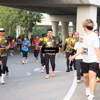 Runner Photo 6422816