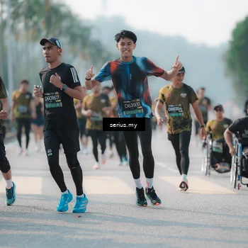 Runner Photo 6422833