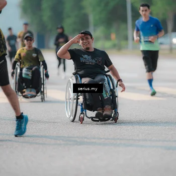 Runner Photo 6422845