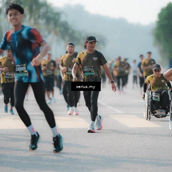 Runner Photo 6422850