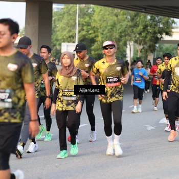 Runner Photo 6422857