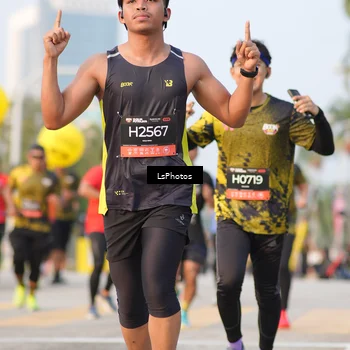 Runner Photo 6422870