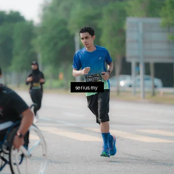 Runner Photo 6422883