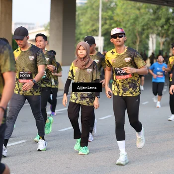 Runner Photo 6422903