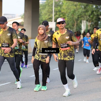 Runner Photo 6422904