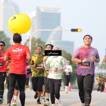 Runner Photo 6422915