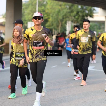 Runner Photo 6422933