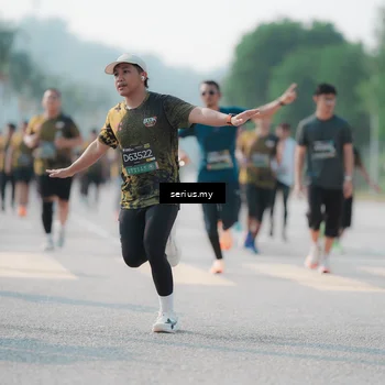 Runner Photo 6422948