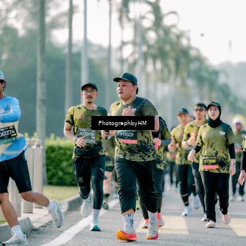 Runner Photo 6422976