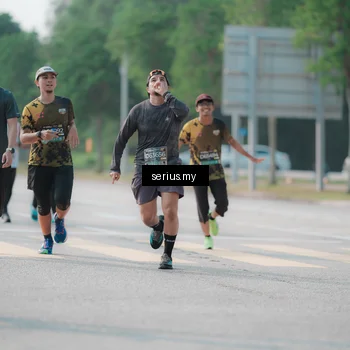 Runner Photo 6422988