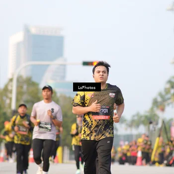 Runner Photo 6423007