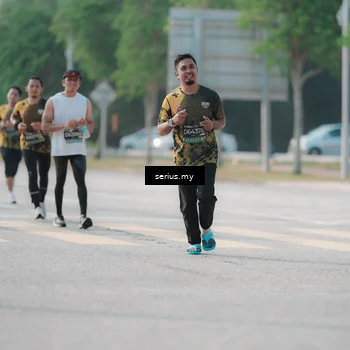 Runner Photo 6423009