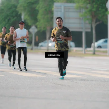 Runner Photo 6423016