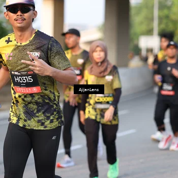 Runner Photo 6423022