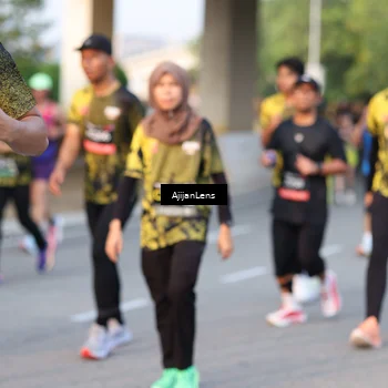 Runner Photo 6423042