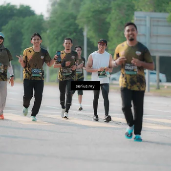 Runner Photo 6423049