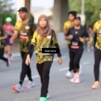 Runner Photo 6423055