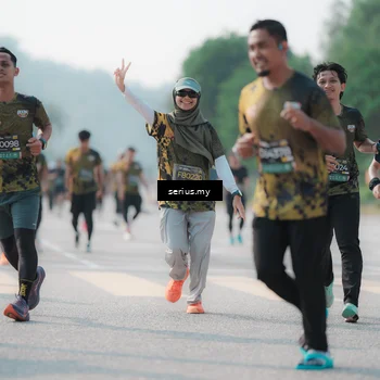 Runner Photo 6423074