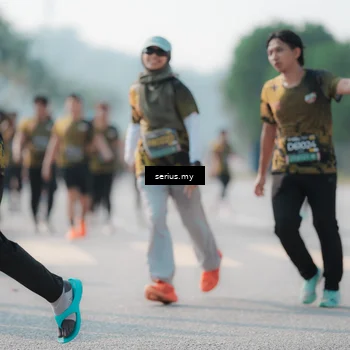 Runner Photo 6423078
