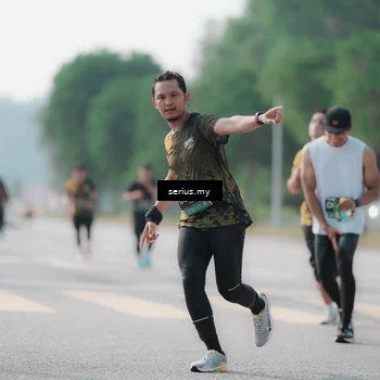 Runner Photo 6423081