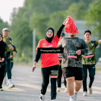 Runner Photo 6423084