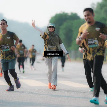Runner Photo 6423087
