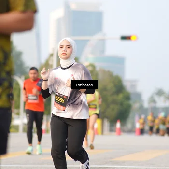 Runner Photo 6423094