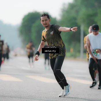 Runner Photo 6423097