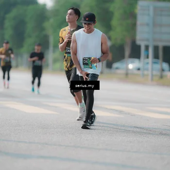Runner Photo 6423098
