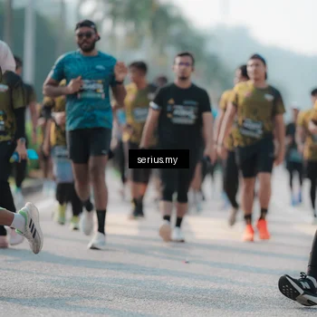 Runner Photo 6423123