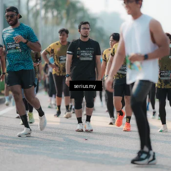 Runner Photo 6423129