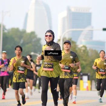 Runner Photo 6423134