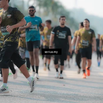 Runner Photo 6423137