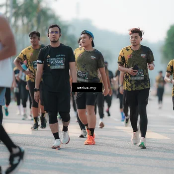 Runner Photo 6423141