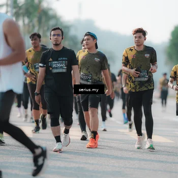Runner Photo 6423143