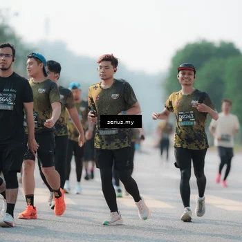 Runner Photo 6423144