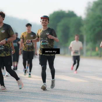 Runner Photo 6423149