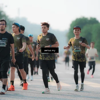 Runner Photo 6423151