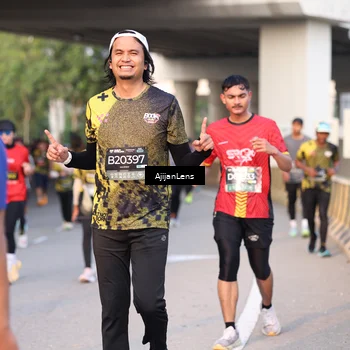 Runner Photo 6423155