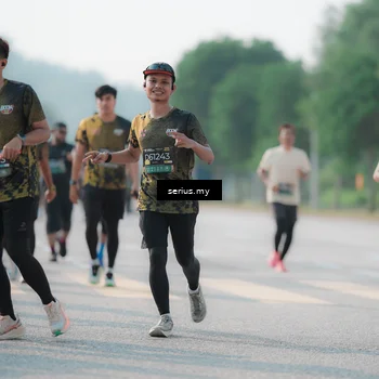 Runner Photo 6423157