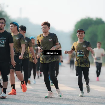 Runner Photo 6423162